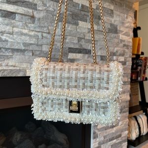 Small Beaded Purse with Twist Closure